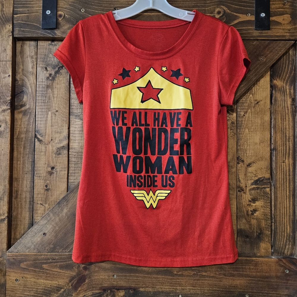 🍓🍄 Womens Wonder Woman Graphic Print T-shirt 🍓🍄
